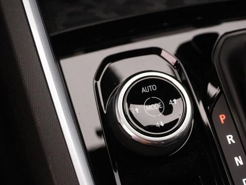 Used 2024 Chevrolet Colorado Trail Boss w/ LPO, Skid Plate Package image 18