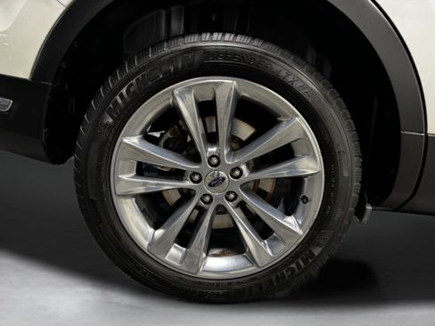 Used 2018 Ford Explorer Limited w/ Equipment Group 301A image 47