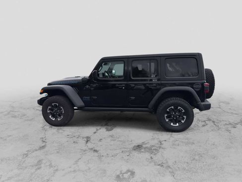 Used 2024 Jeep Wrangler Unlimited Rubicon 4xe image 5