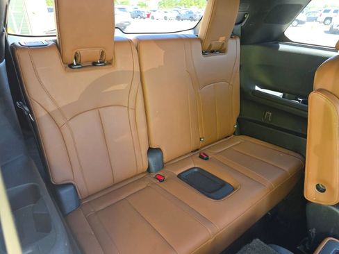 Used 2025 INFINITI QX60 Autograph w/ Cargo Package AWD/4WD image 11