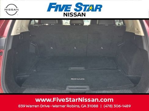 Used 2021 Nissan Rogue SL w/ Premium Package FWD image 11