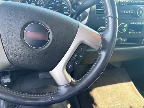 Used 2009 GMC Sierra 1500 SLE w/ Power Pack Plus AWD/4WD image 27