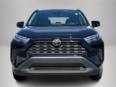 Used 2024 Toyota RAV4 XLE w/ Convenience Package image 3