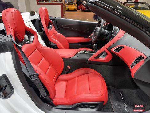 Used 2014 Chevrolet Corvette Stingray Convertible w/ 3LT Preferred Equipment Group image 13