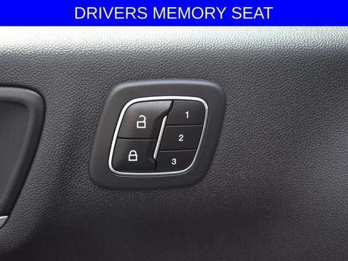 Used 2023 Ford Escape Platinum AWD/4WD image 6
