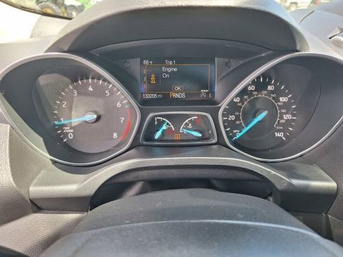 Used 2017 Ford Escape SE w/ Equipment Group 201A AWD/4WD image 20