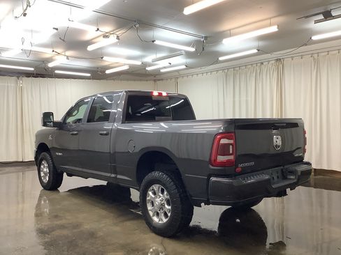 Used 2024 RAM 2500 Laramie AWD/4WD image 9