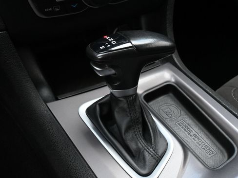 Used 2023 Dodge Charger SXT RWD image 12