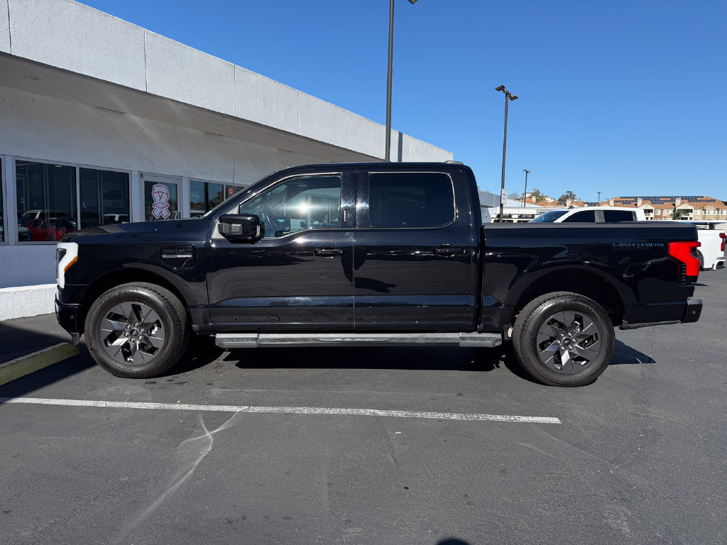 Used 2022 Ford F150 Lightning Lariat w/ Equipment Group 511A High AWD/4WD image 15