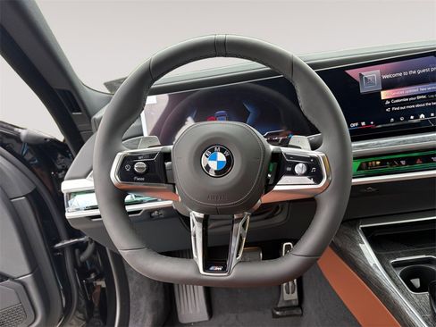 New 2025 BMW 760i xDrive image 12