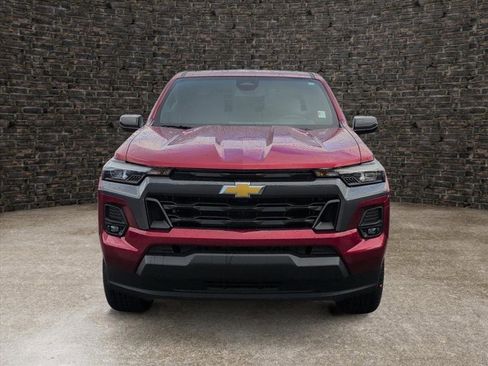 Used 2023 Chevrolet Colorado LT w/ LT Convenience Package III image 5