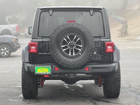 New 2026 Jeep Wrangler Unlimited Rubicon image 6