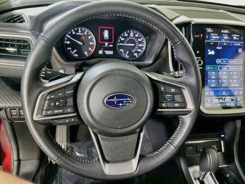 Used 2023 Subaru Ascent Premium w/ Convenience Package AWD/4WD image 11