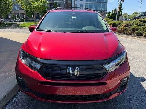 New 2026 Honda Odyssey EX-L image 3