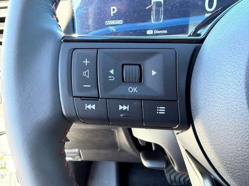 New 2026 Nissan Kicks SR image 19