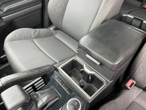 Certified 2025 Toyota Tacoma SR5 RWD image 32