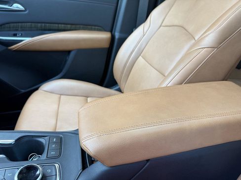 Used 2020 Cadillac XT4 Premium Luxury FWD image 30