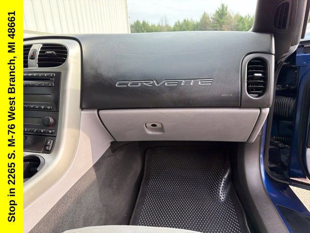 Used 2005 Chevrolet Corvette Coupe w/ Preferred Equipment Group RWD image 22