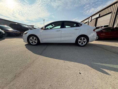 Used 2016 Dodge Dart SXT image 22