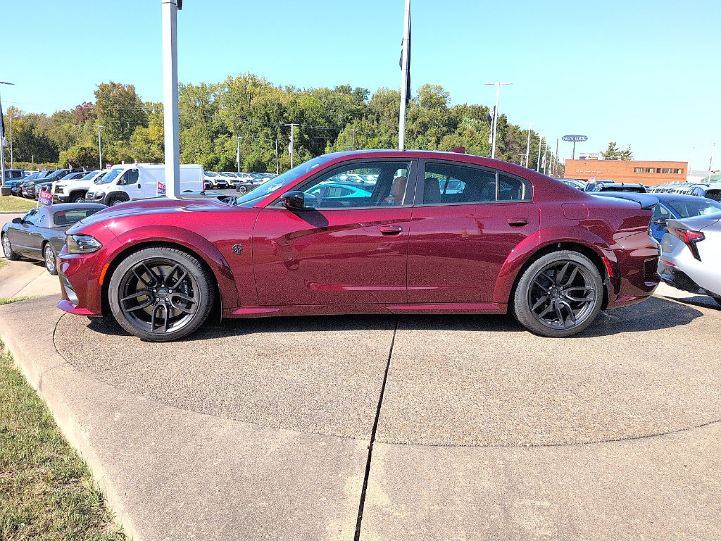 Used 2023 Dodge Charger SRT Hellcat w/ Harman/Kardon Audio Group RWD image 4