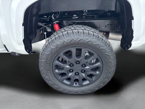New 2026 Toyota Tacoma SR5 AWD/4WD image 36