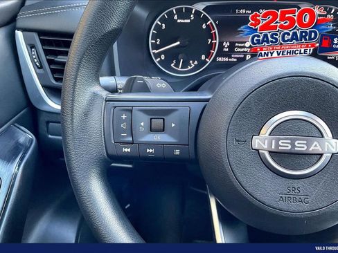 Used 2024 Nissan Rogue S FWD image 17