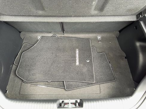 Used 2013 Hyundai Veloster w/ Style Pkg FWD image 24