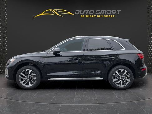 Used 2023 Audi Q5 2.0T Premium w/ Convenience Package AWD/4WD image 2