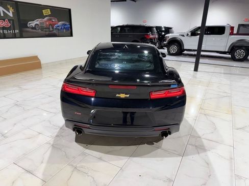 Used 2018 Chevrolet Camaro LT w/ RS Package RWD image 9