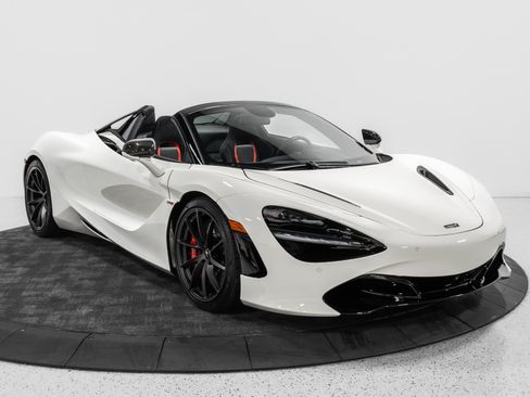 Used 2021 McLaren 720S Performance RWD image 13