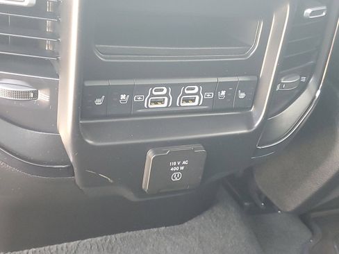 Used 2024 RAM 1500 Limited w/ Body Color Bumper Group image 14