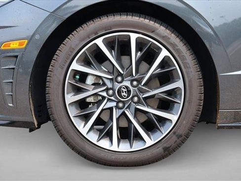 Used 2023 Hyundai Sonata Limited FWD image 9