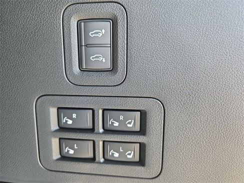 New 2026 Nissan Armada PRO-4X image 40