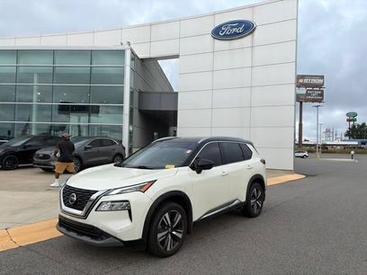 Used 2021 Nissan Rogue SL w/ Premium Package