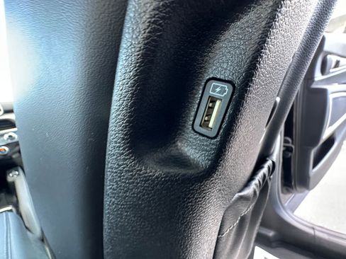 Used 2022 Kia Telluride SX w/ SX Prestige Package image 23