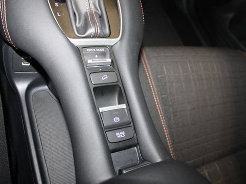 Used 2024 Honda HR-V Sport image 26