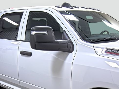 New 2026 RAM 2500 Tradesman image 15