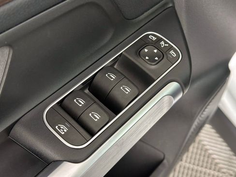 Used 2023 Mercedes-Benz EQB 300 300 w/ Exclusive Package image 42