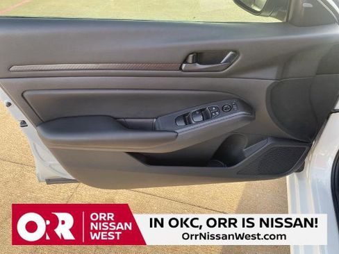 Certified 2025 Nissan Altima 2.5 S image 14