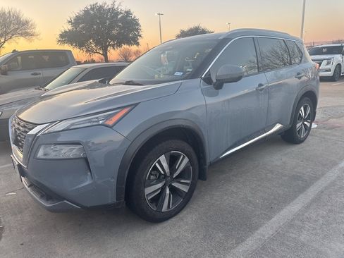 Certified 2023 Nissan Rogue SL w/ SL Premium Package image 2