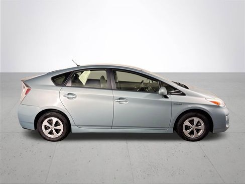 Used 2012 Toyota Prius Two image 5