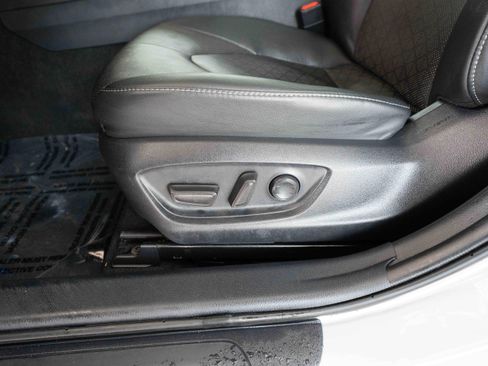 Used 2024 Toyota Camry XSE w/ Navigation Package image 12