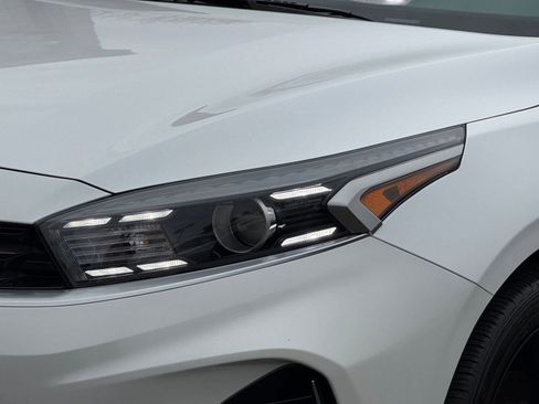 Used 2024 Kia Forte GT-Line w/ GT-Line Premium Package image 11