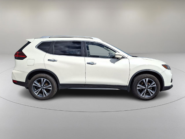 Used 2020 Nissan Rogue SV w/ Premium Package AWD/4WD image 7