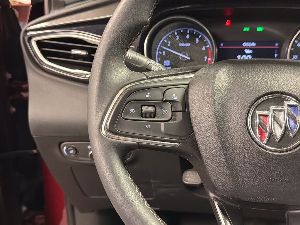 Used 2023 Buick Encore GX Select FWD image 28