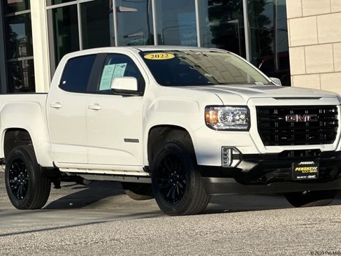 Certified 2022 GMC Canyon Elevation w/ Trailering Package image 1