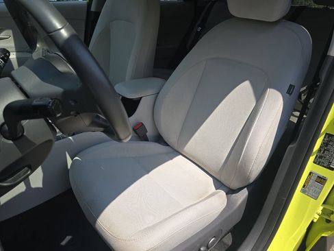 Used 2024 Hyundai Kona SEL FWD image 21