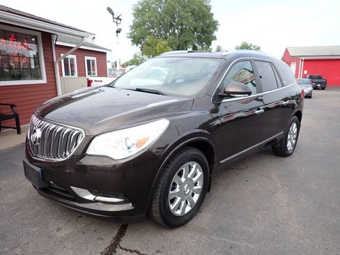 Used 2014 Buick Enclave Leather w/ Trailering Provision Package FWD image 3