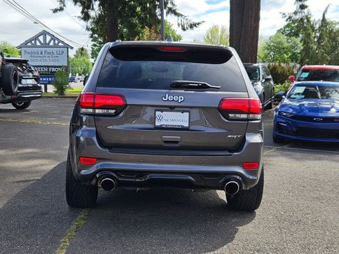 Used 2017 Jeep Grand Cherokee SRT AWD/4WD image 4