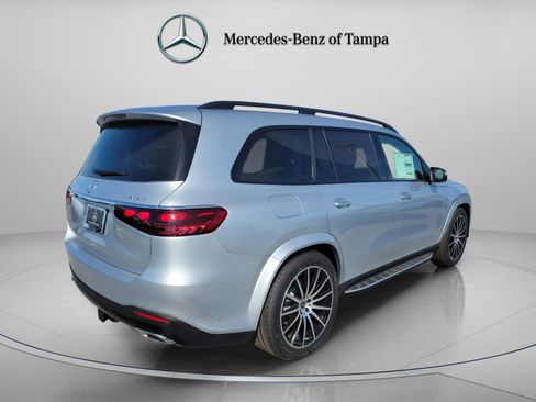 New 2026 Mercedes-Benz GLS 450 4MATIC image 3